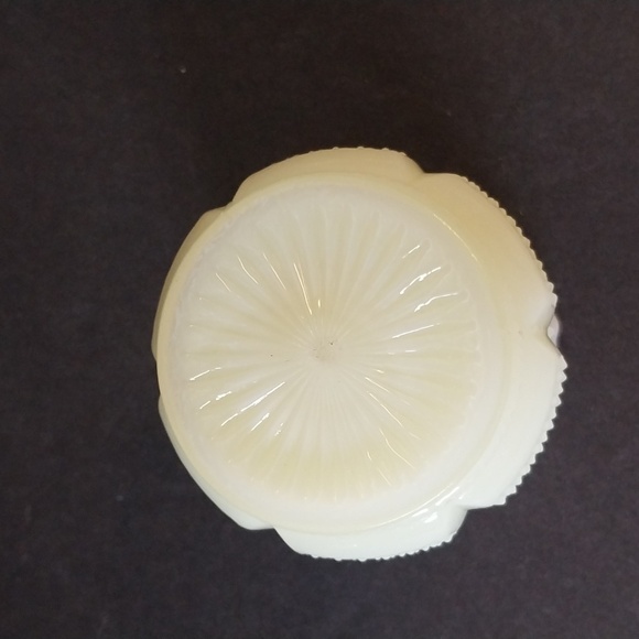 Antique Fort Kent Souvenir Custard Glass Toothpick Holder - Picture 5 of 8